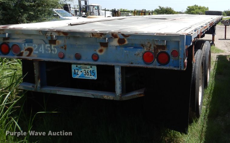image for item DM6329 1991 Lufkin  flatbed trailer