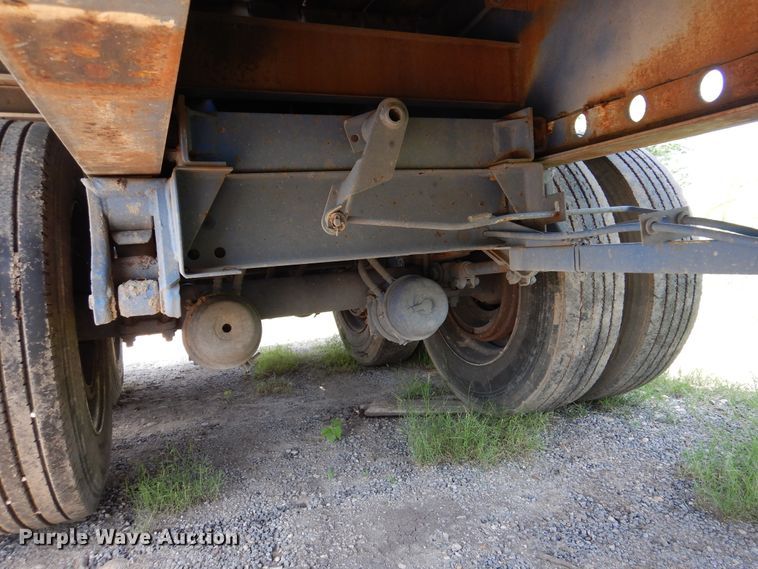 image for item DM6329 1991 Lufkin  flatbed trailer