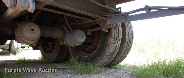image for item DM6329 1991 Lufkin  flatbed trailer