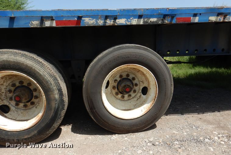 image for item DM6329 1991 Lufkin  flatbed trailer