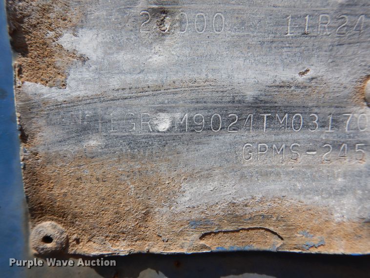 image for item DM6329 1991 Lufkin  flatbed trailer