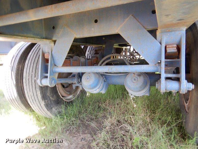 image for item DM6329 1991 Lufkin  flatbed trailer