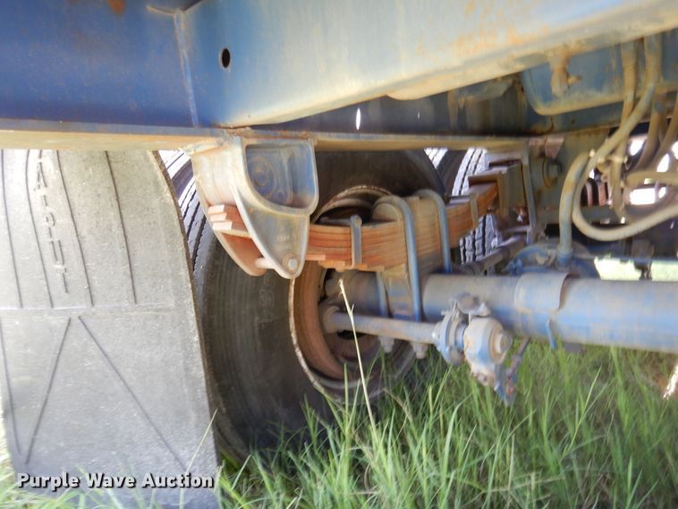 image for item DM6329 1991 Lufkin  flatbed trailer