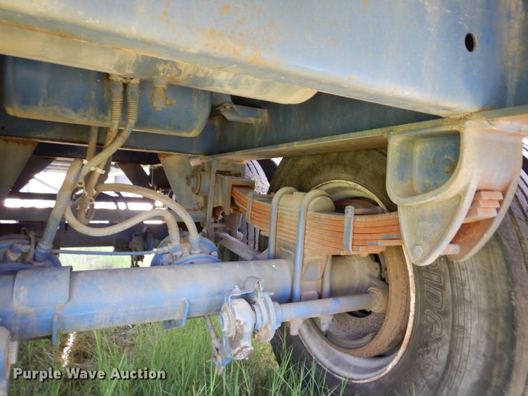 image for item DM6329 1991 Lufkin  flatbed trailer