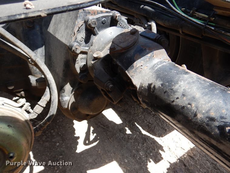 image for item DM6330 2008 Freightliner Classic 120  semi truck