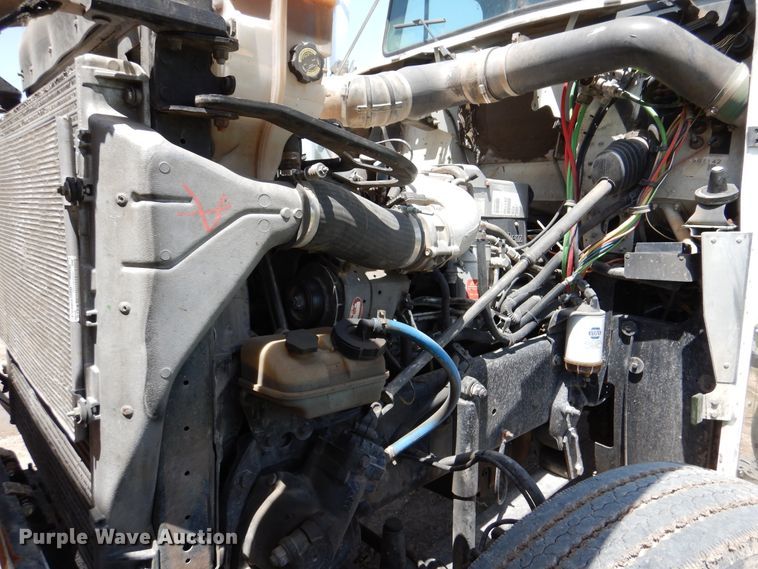 image for item DM6330 2008 Freightliner Classic 120  semi truck