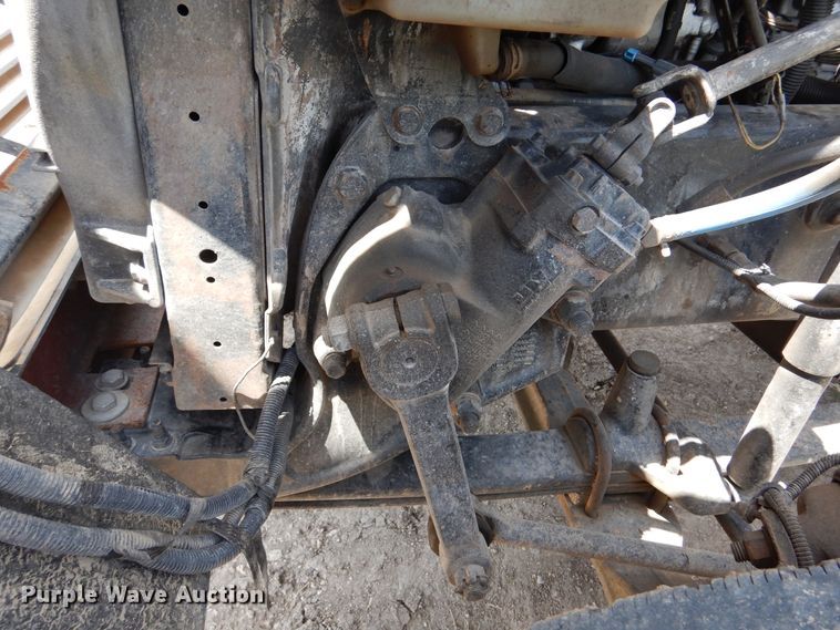 image for item DM6330 2008 Freightliner Classic 120  semi truck