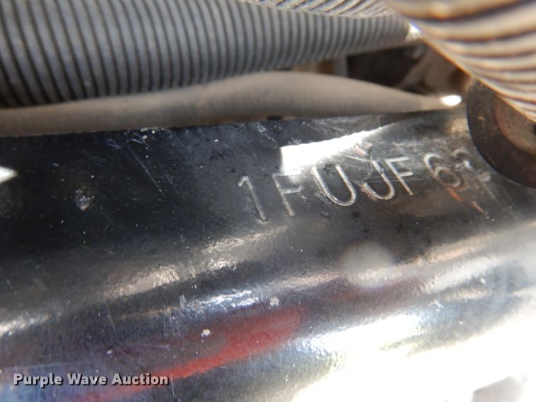 image for item DM6330 2008 Freightliner Classic 120  semi truck