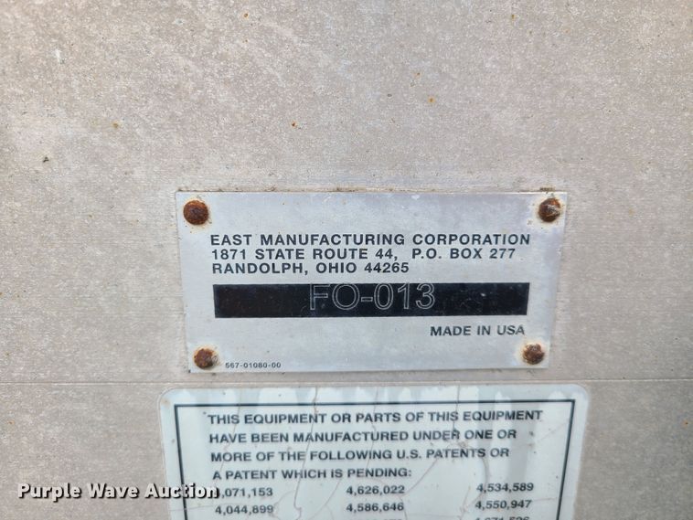 image for item DM8735 2005 Vantage  end dump trailer chasis