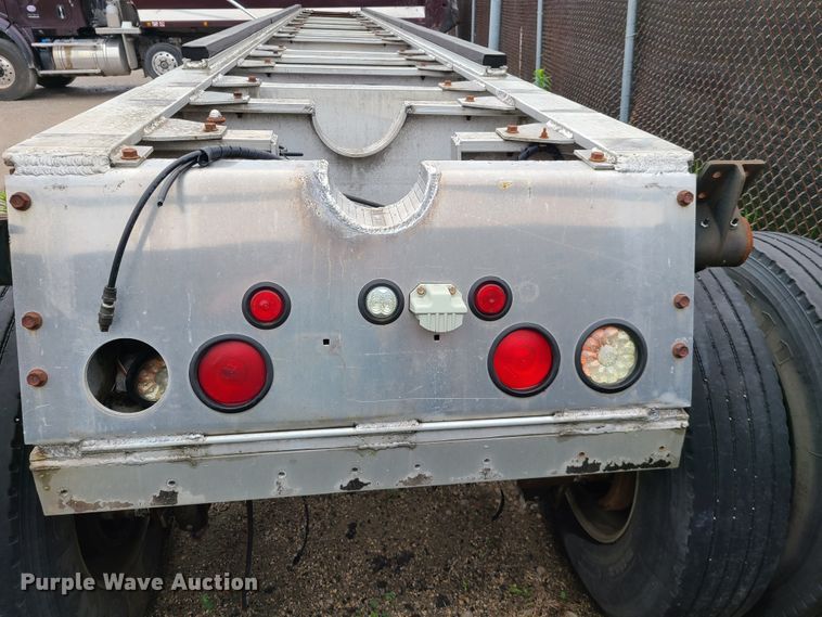 image for item DM8735 2005 Vantage  end dump trailer chasis