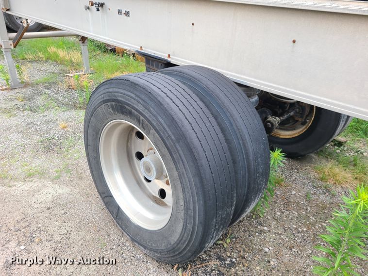 image for item DM8735 2005 Vantage  end dump trailer chasis