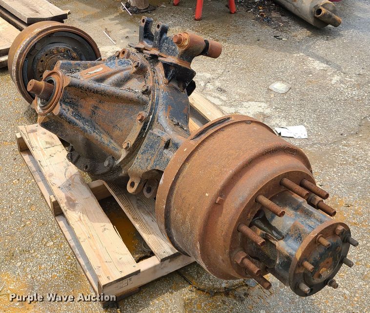 image for item DM8736 2006 Kenworth  truck cab and chassis