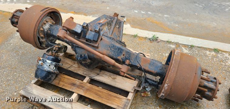 image for item DM8736 2006 Kenworth  truck cab and chassis