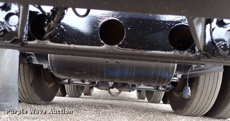 image for item DN1782 2008 Landoll 410B  tilt deck equipment trailer