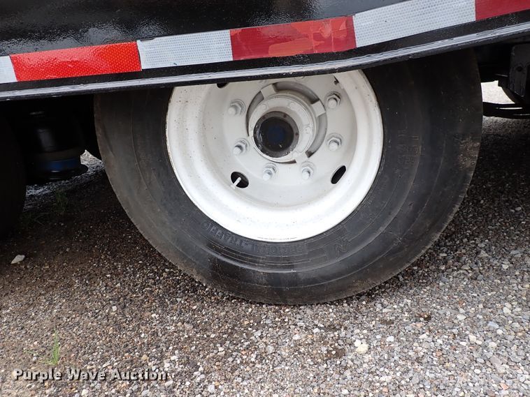 image for item DN1782 2008 Landoll 410B  tilt deck equipment trailer