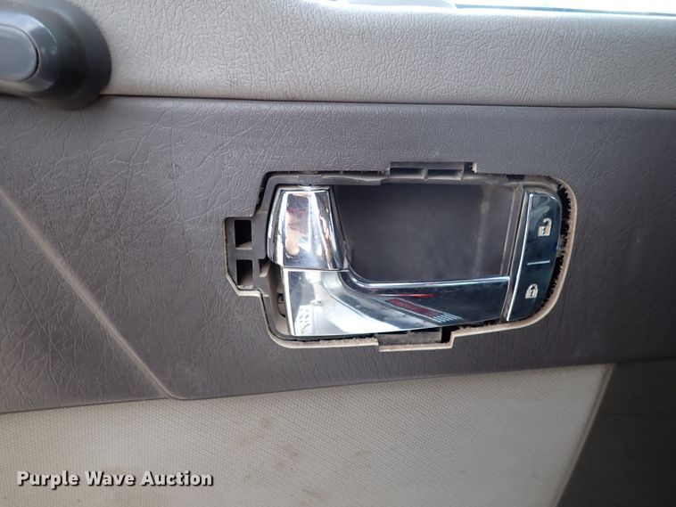 image for item DN1783 2012 Kenworth T800  semi truck