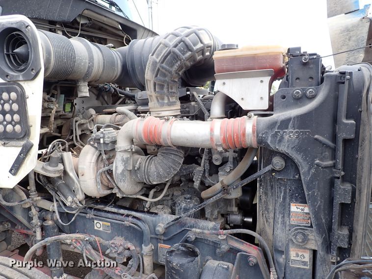 image for item DN1783 2012 Kenworth T800  semi truck