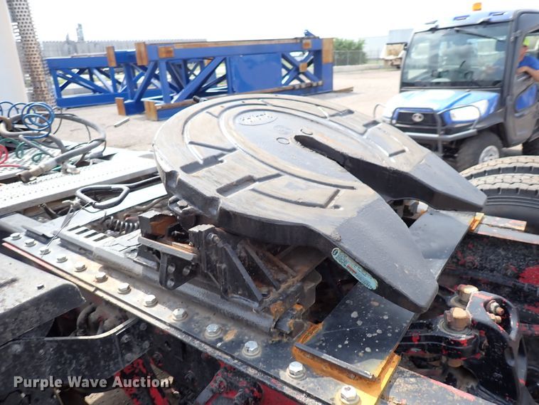 image for item DN1783 2012 Kenworth T800  semi truck