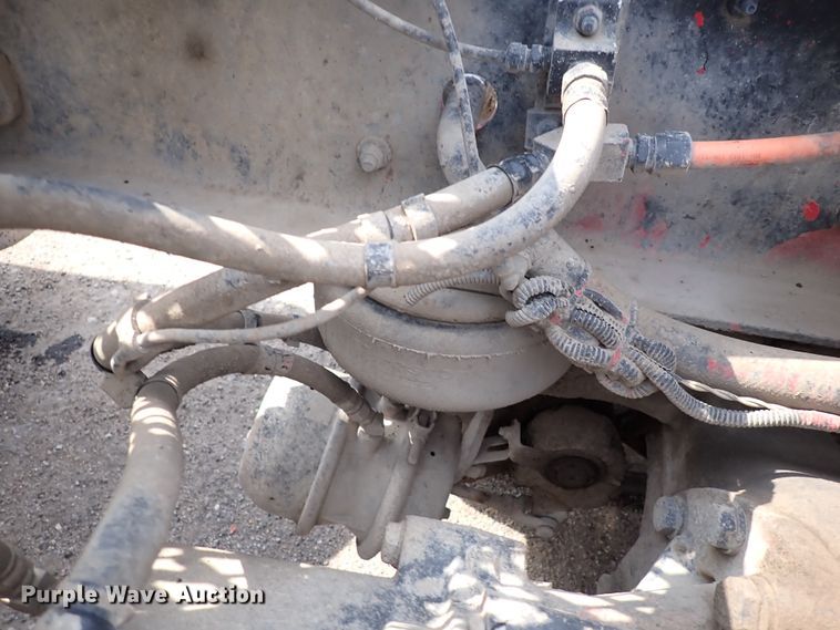 image for item DN1783 2012 Kenworth T800  semi truck