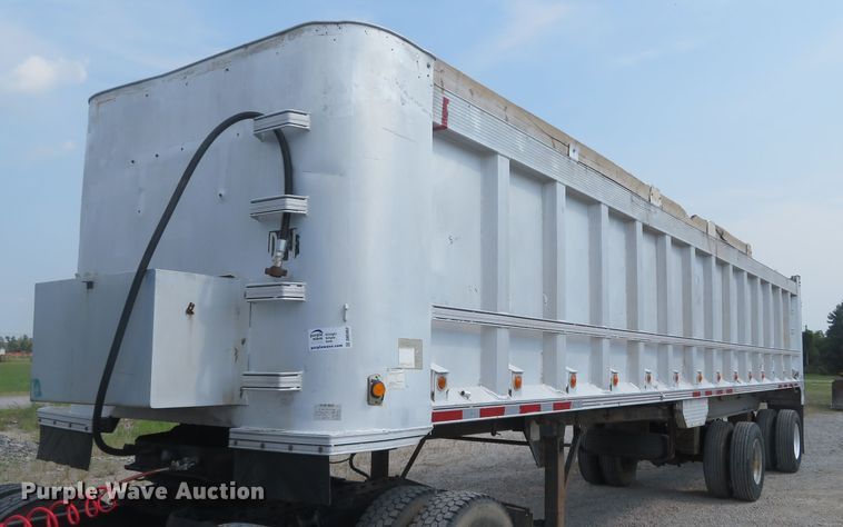 image for item DN5962 1989 Cobra  end dump trailer