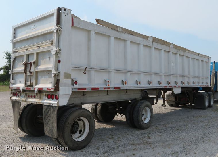 image for item DN5962 1989 Cobra  end dump trailer