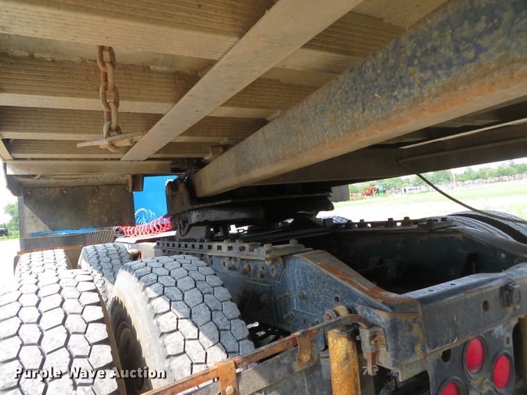 image for item DN5962 1989 Cobra  end dump trailer