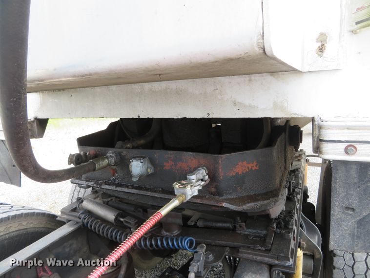 image for item DN5962 1989 Cobra  end dump trailer