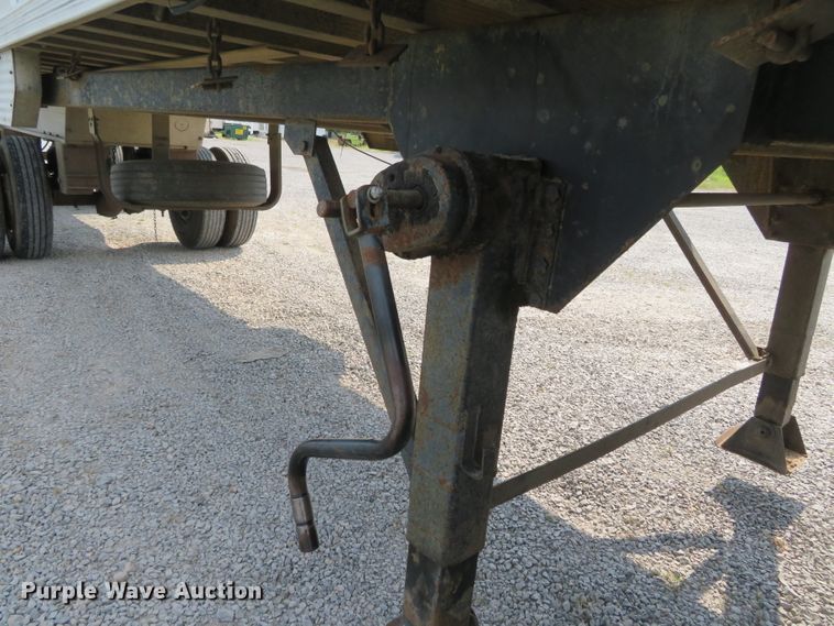 image for item DN5962 1989 Cobra  end dump trailer