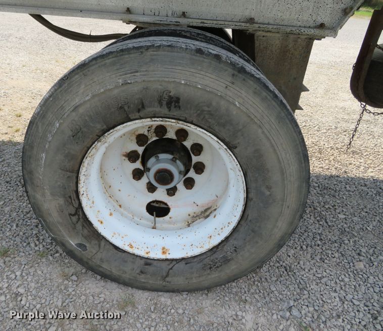 image for item DN5962 1989 Cobra  end dump trailer