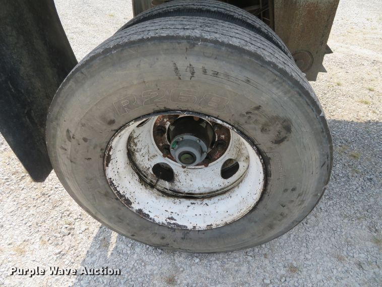 image for item DN5962 1989 Cobra  end dump trailer