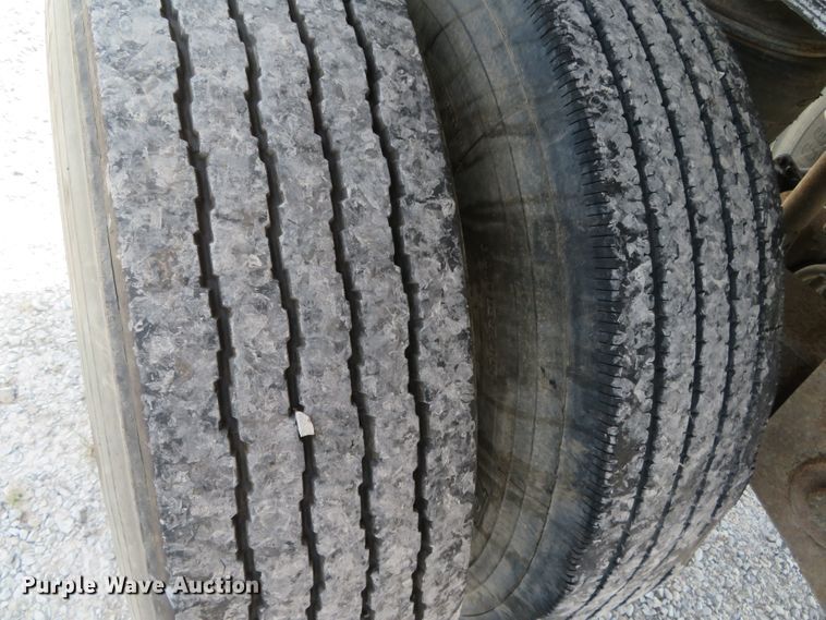 image for item DN5962 1989 Cobra  end dump trailer