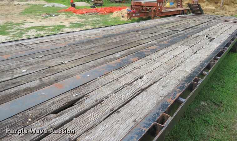 image for item FP9352 1973 Transcraft DT-20-43  drop deck equipment trailer