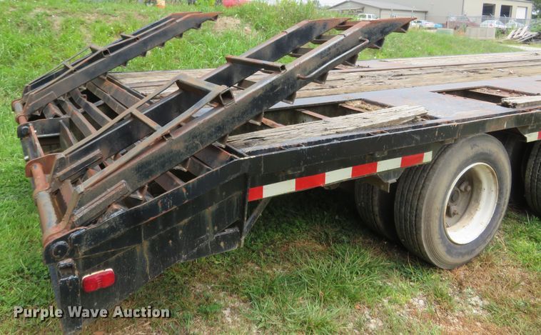 image for item FP9352 1973 Transcraft DT-20-43  drop deck equipment trailer