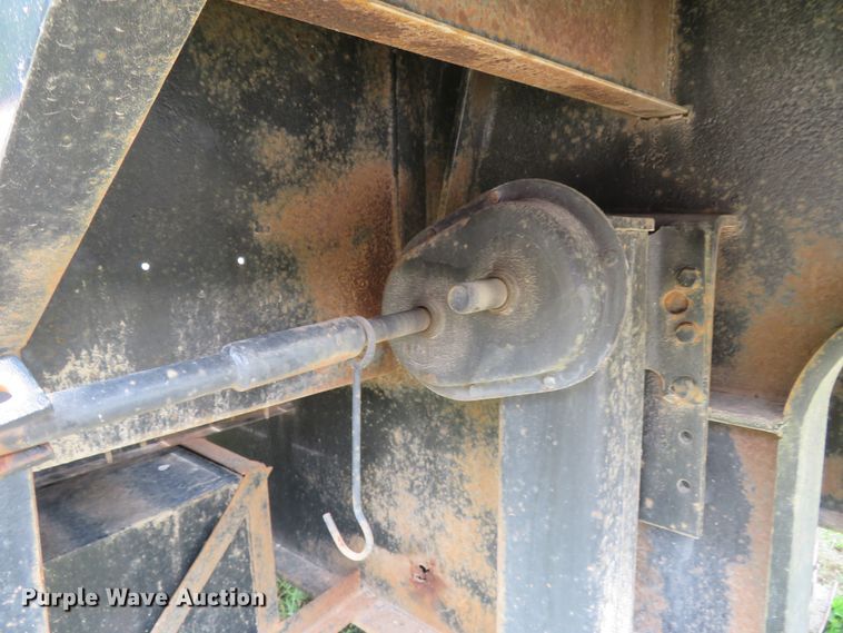 image for item FP9352 1973 Transcraft DT-20-43  drop deck equipment trailer