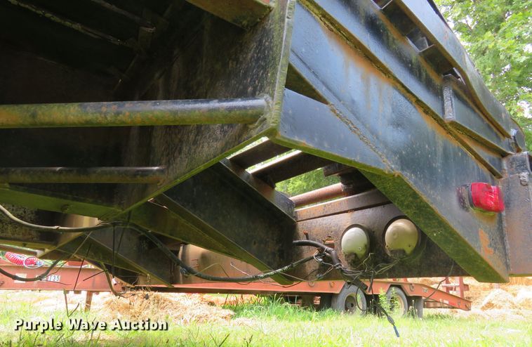 image for item FP9352 1973 Transcraft DT-20-43  drop deck equipment trailer