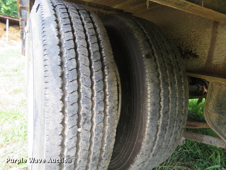 image for item FP9352 1973 Transcraft DT-20-43  drop deck equipment trailer