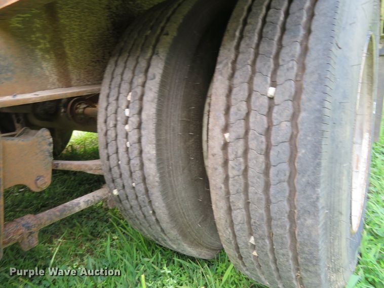 image for item FP9352 1973 Transcraft DT-20-43  drop deck equipment trailer