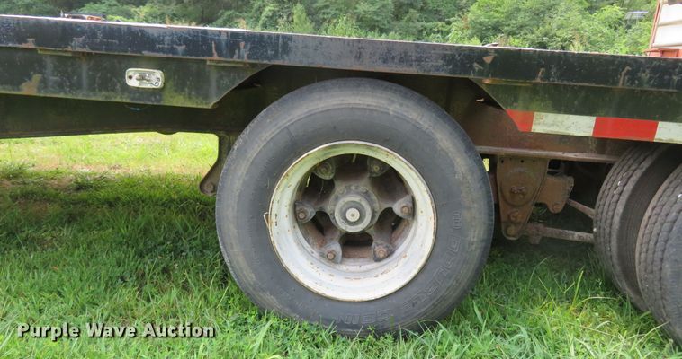 image for item FP9352 1973 Transcraft DT-20-43  drop deck equipment trailer