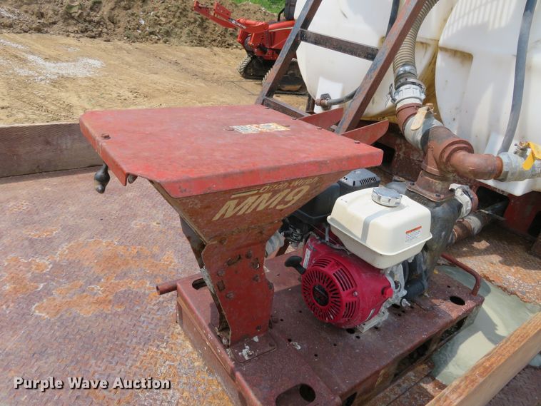 image for item FP9353 1996 Freightliner FLD120  flatbed truck