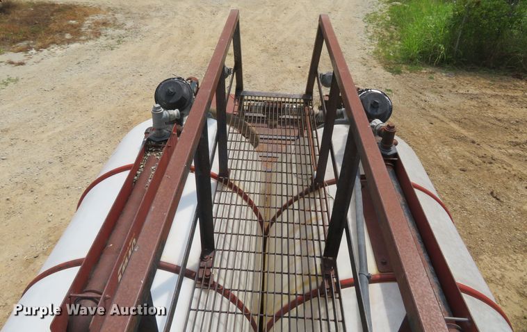 image for item FP9353 1996 Freightliner FLD120  flatbed truck