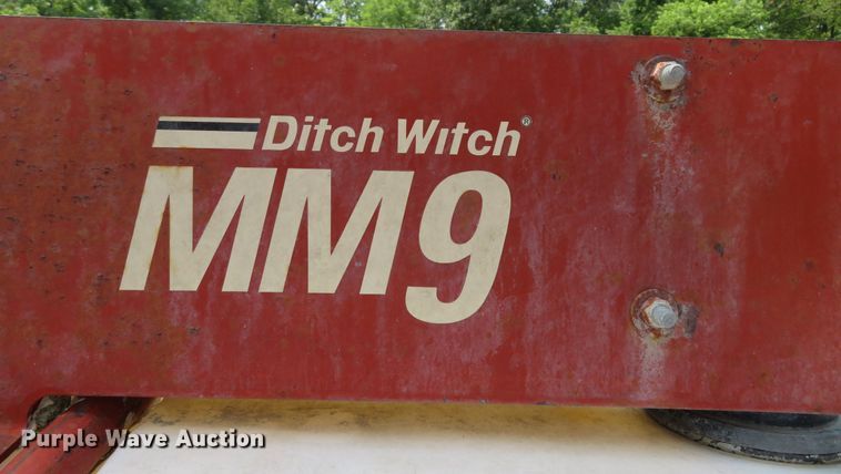 image for item FP9353 1996 Freightliner FLD120  flatbed truck