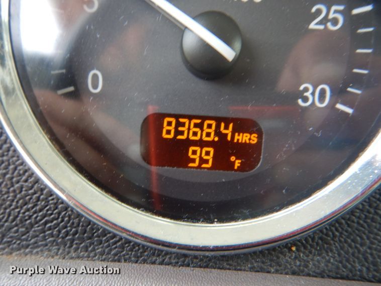 image for item HT9366 2013 Peterbilt 367  semi truck