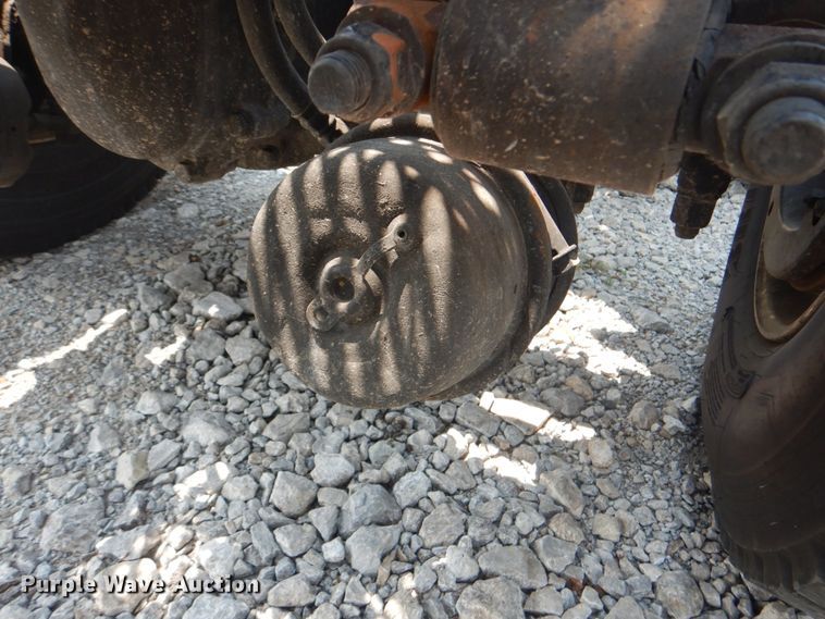 image for item HT9366 2013 Peterbilt 367  semi truck