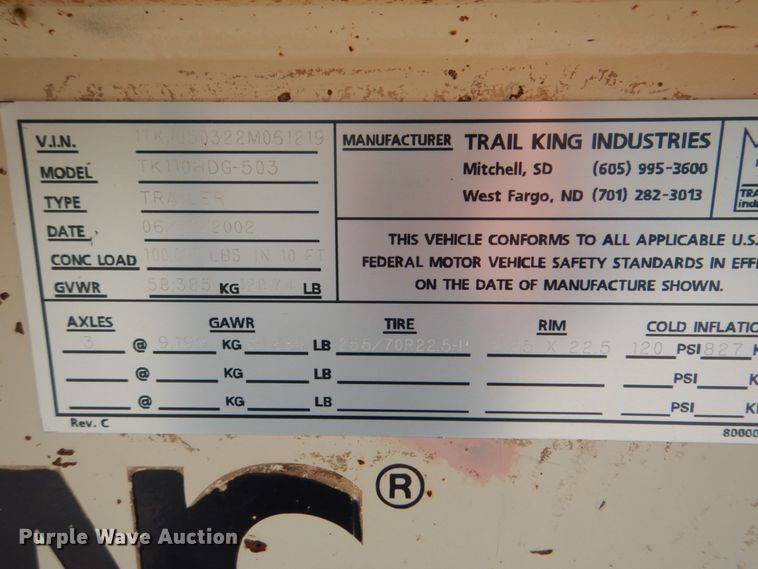 image for item HT9372 2002 Trail King TK110HDG-503  low boy equipment trailer