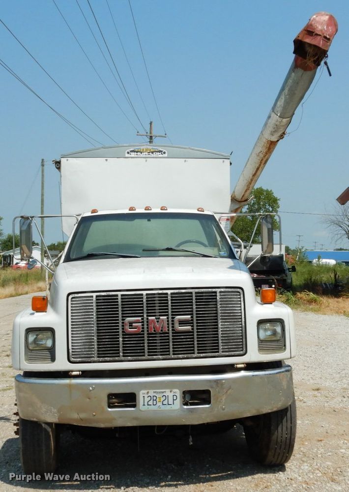 image for item II9679 1998 GMC C7500  feed delivery truck