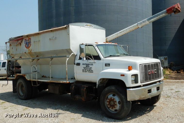 image for item II9679 1998 GMC C7500  feed delivery truck
