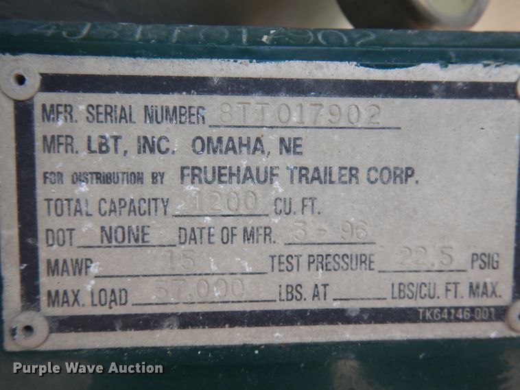 image for item IL9894 1996 Fruehauf  pneumatic dry bulk trailer