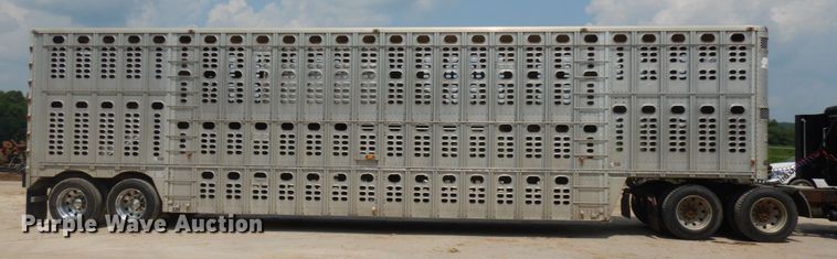 image for item IL9897 2005 Wilson PSDCL-402H  livestock trailer