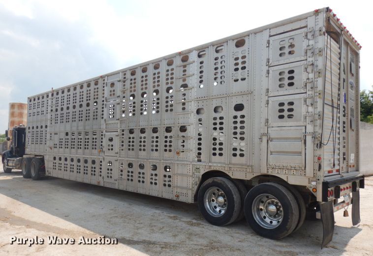 image for item IL9897 2005 Wilson PSDCL-402H  livestock trailer