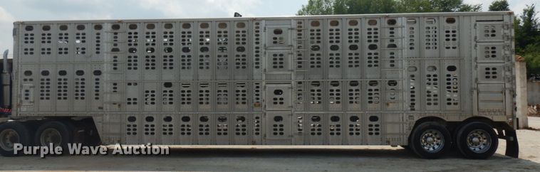 image for item IL9897 2005 Wilson PSDCL-402H  livestock trailer